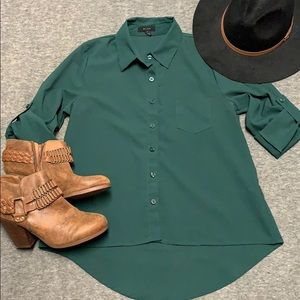 Emerald green high low button up top
